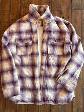 GAP Kids Sherpa Lined Plaid Shacket Jacket Girls Size Large Cozy Button Front